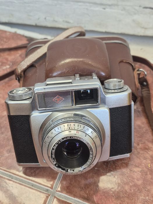 Aparat foto Agfa pe film