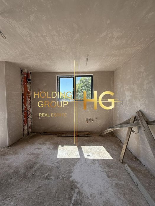 Продава се Тристаен апартамент в Варна, Галата - 85 кв.м за 1636 €/кв.м - Снимка #4