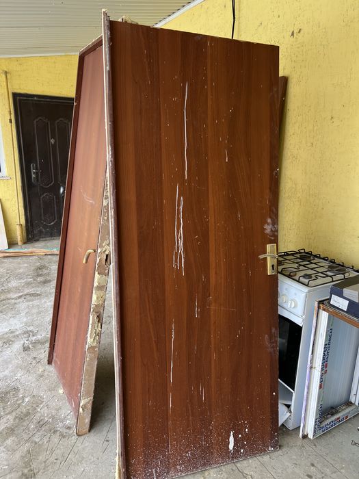 Есик 2 м ден 4 есик бар