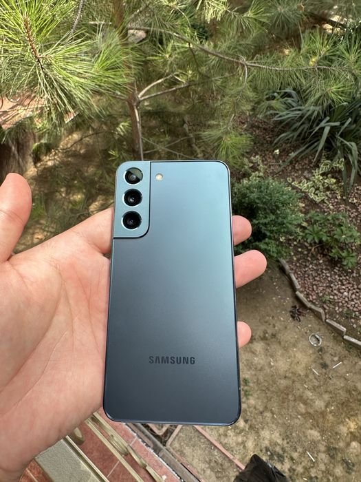 Samsung s 22 8/128gb