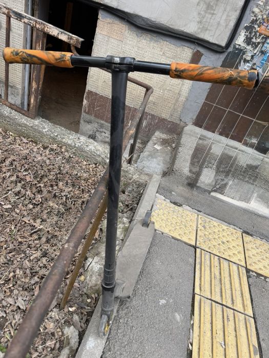 Трюковой самокат