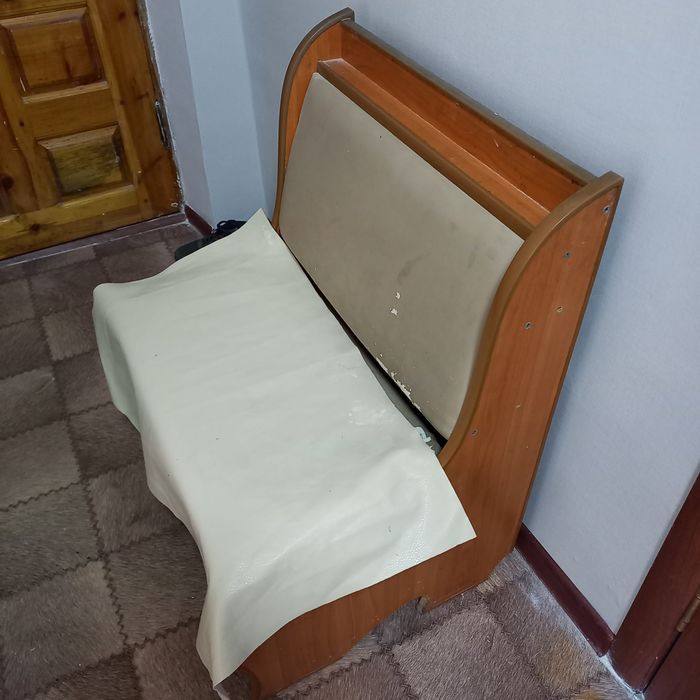 Продам диванчики