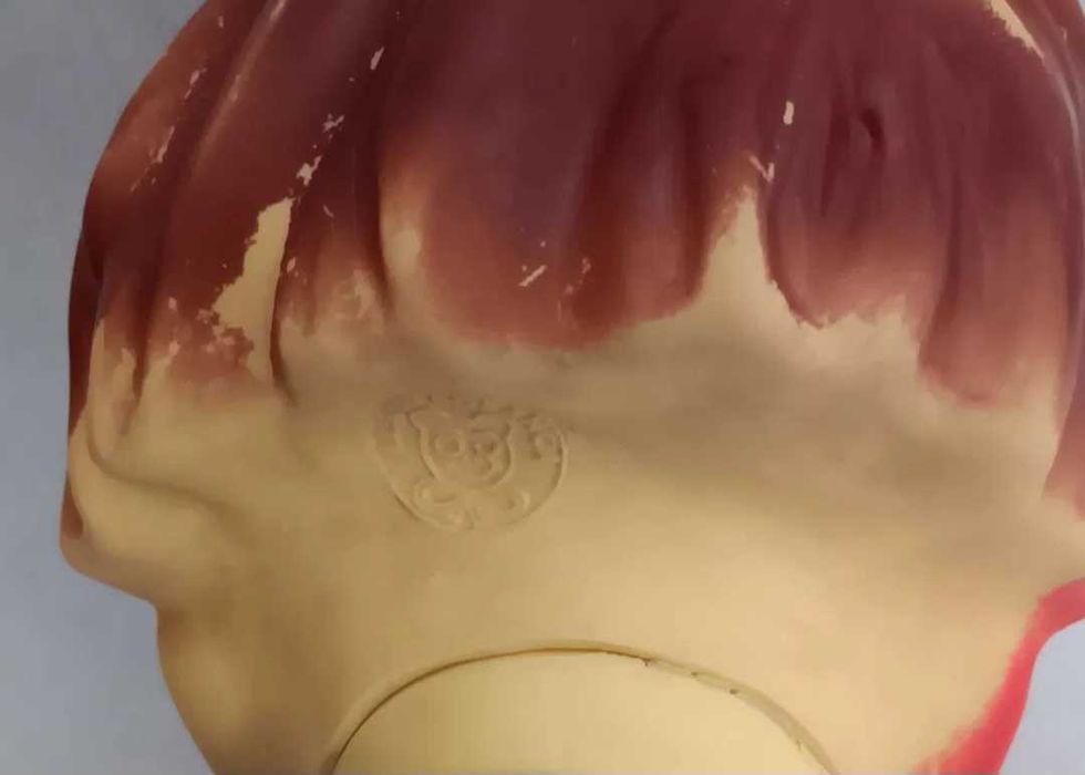 Jucarie Aradeanca veche ,din cauciuc, Donald cu chitara, de colectie