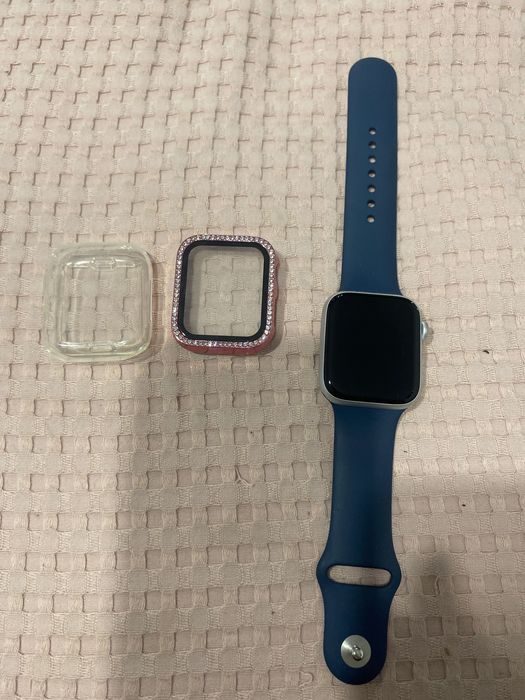 Vând ceas Apple SE(2023) 44mm