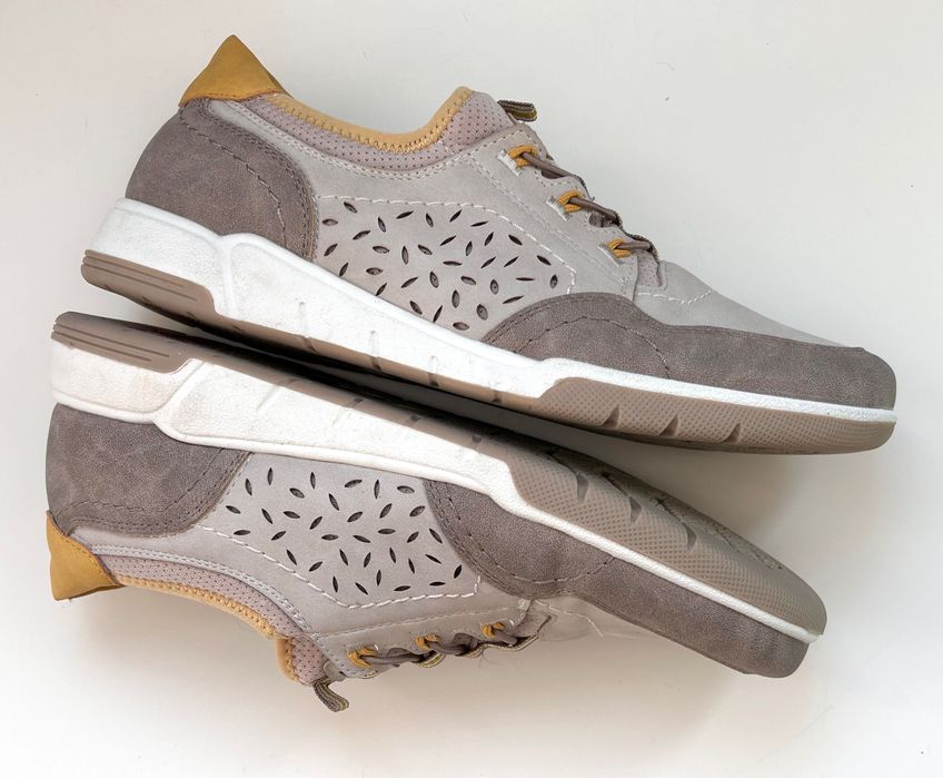 Relife shoes нови страхотни дамски обувки в светли цветове 39номер