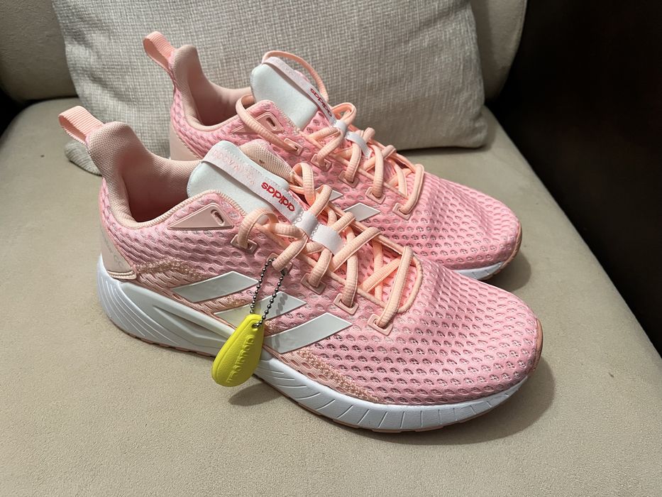 Маратонки Адидас Adidas и Nike