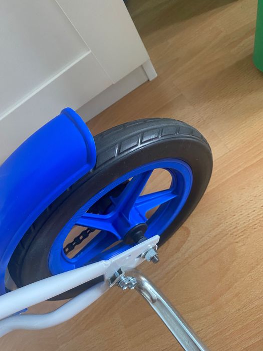 Bicicleta copii 2-4 ani