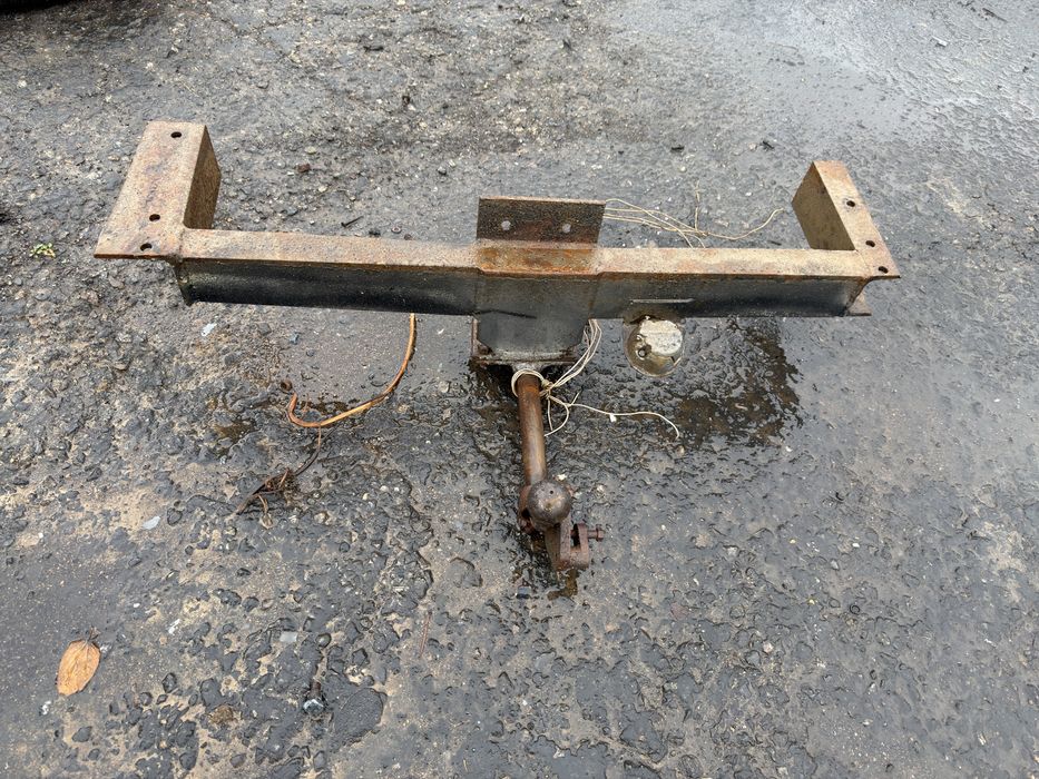 Теглич за Jeep Cherokee (1988г. -2001г. )