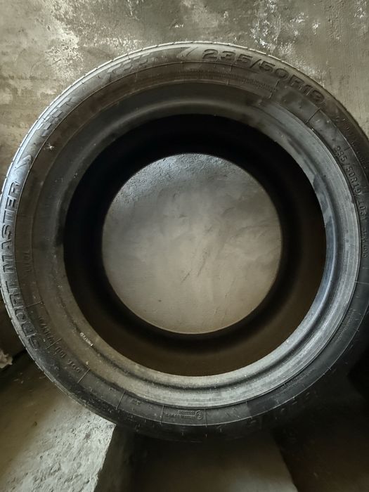 235/50/R19 без порезов  2023года 20000тг за пару