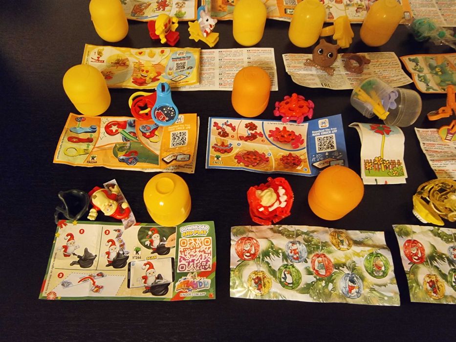 Lot 21 oua Kinder, colectie