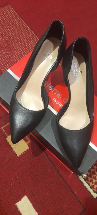 Продам туфли женские