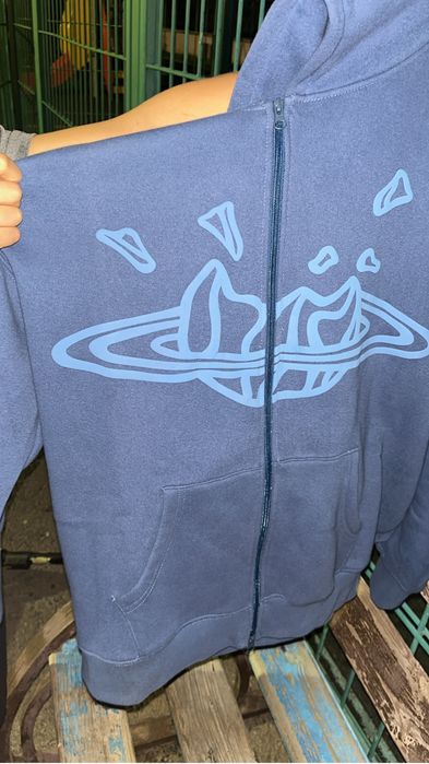 Broken planet zip blue
