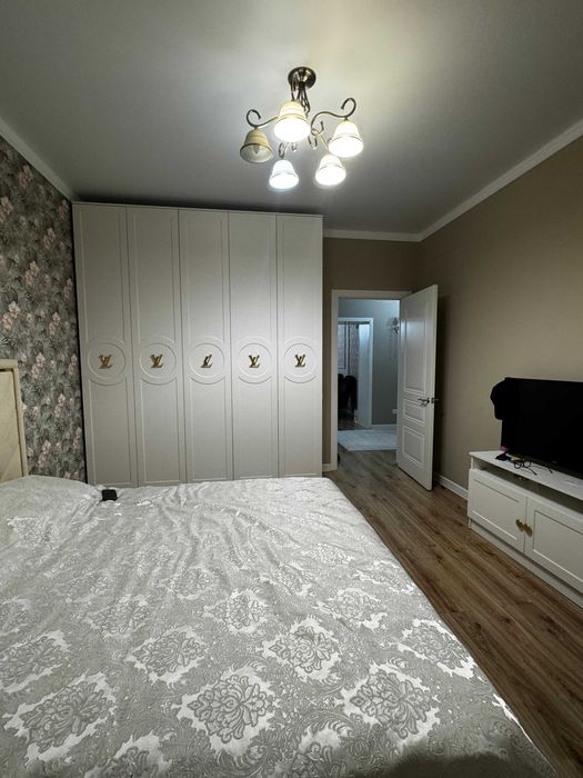 Продам 4х комн кв Альтаир
