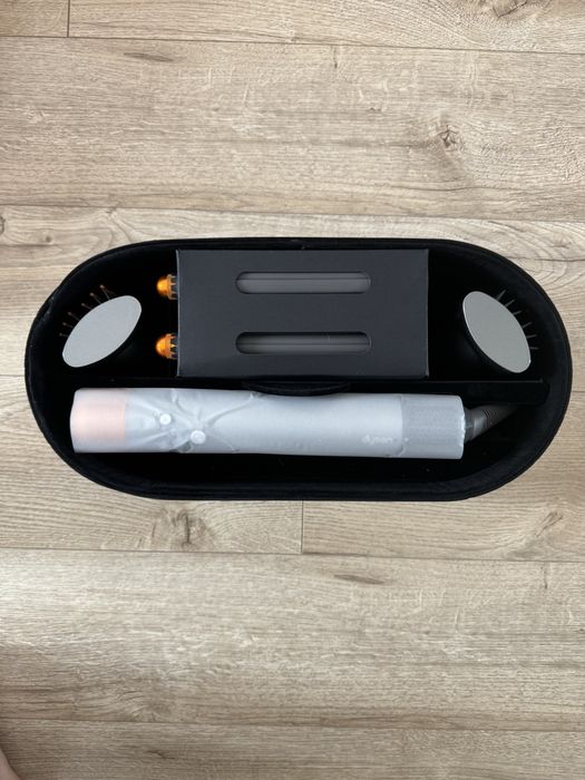 Multistyler Dyson Ondulator HS05 Nou sigilat 4 Culori Disponibile