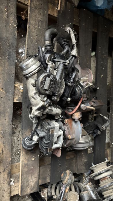 Ansamblu turbine Bmw F10 525d 218 cai N47 2.0d bi-turbo