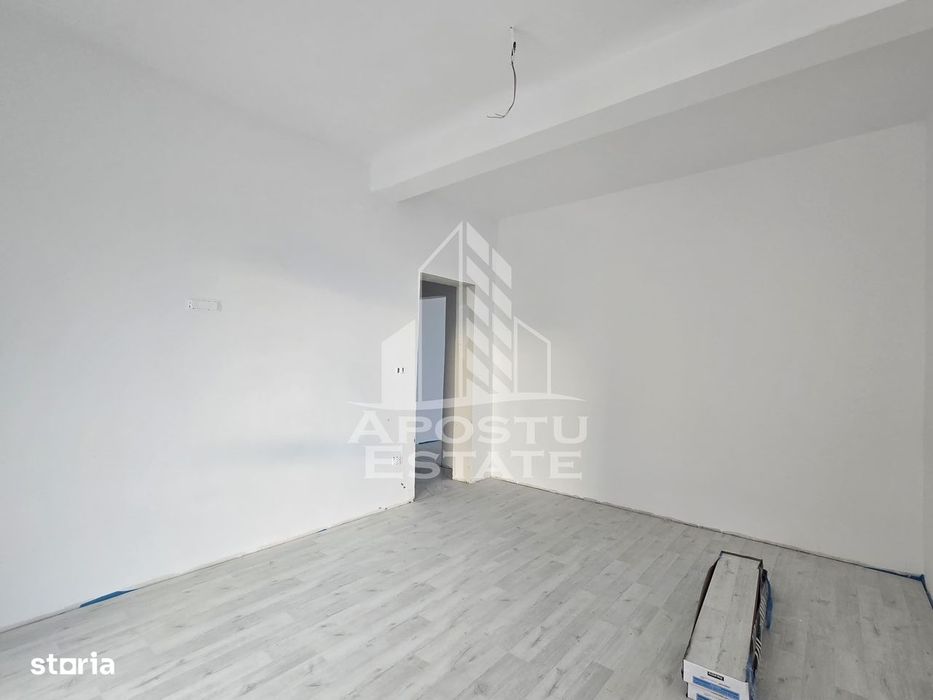 Apartament de vanzare cu 3 camere si 2 bai,bloc nou,Giroc,Calea Urseni — fotografia 3