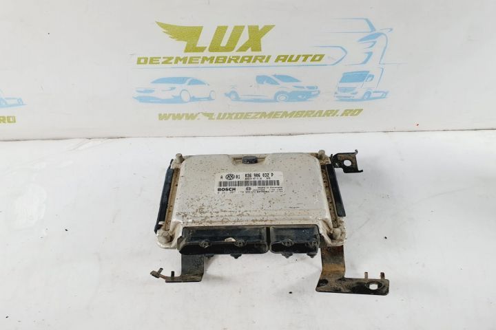 Calculator motor ecu 1.4 benzina axp 036906032p Volkswagen VW Golf 4  [din 1997 pana  2006] seria