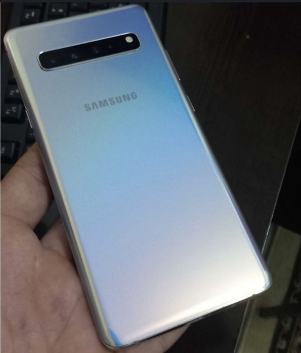 Samsung s10 5 g 8/256