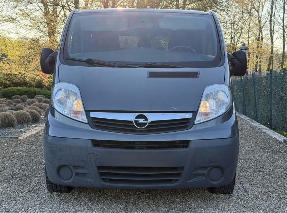 Vand Opel Vivaro / 8+1 Locuri/ 2.0 CDTI  / AUTOMAT / 2014 EURO 5