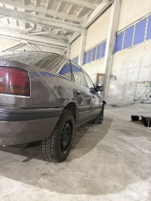 Продам автомобиль Mazda 626