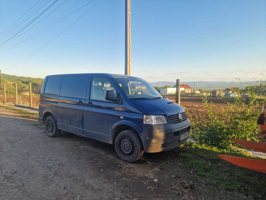 VW T5 1.9TDI 2008 година