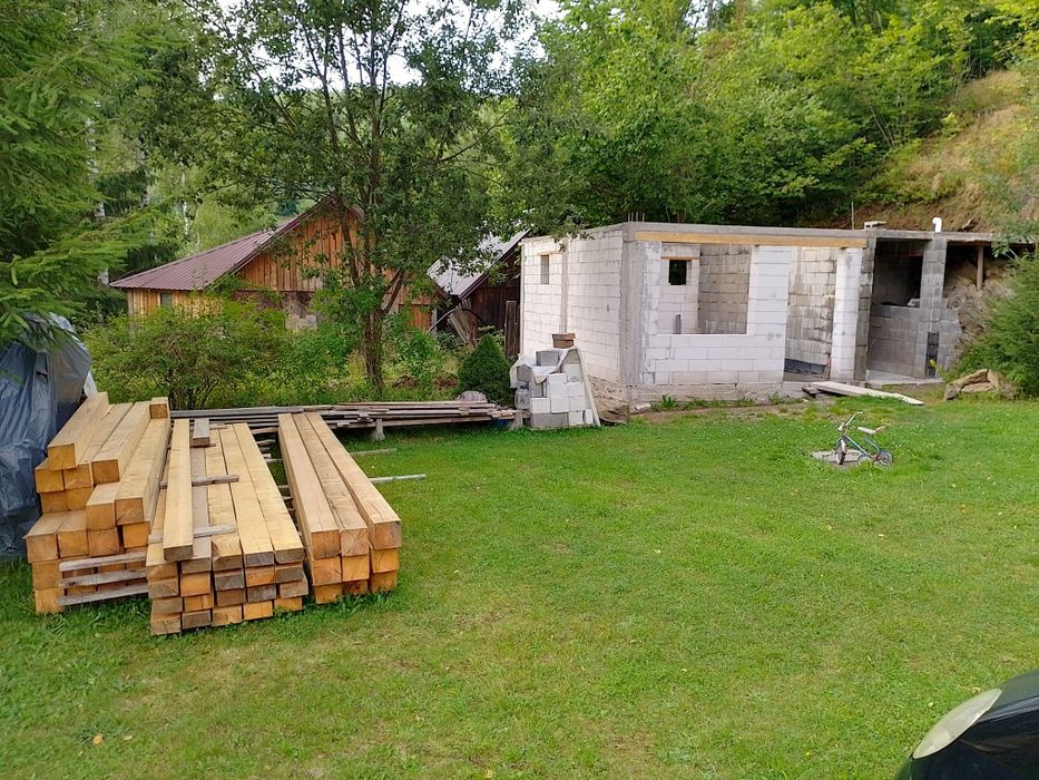 Executam acoperisuri si mansarde