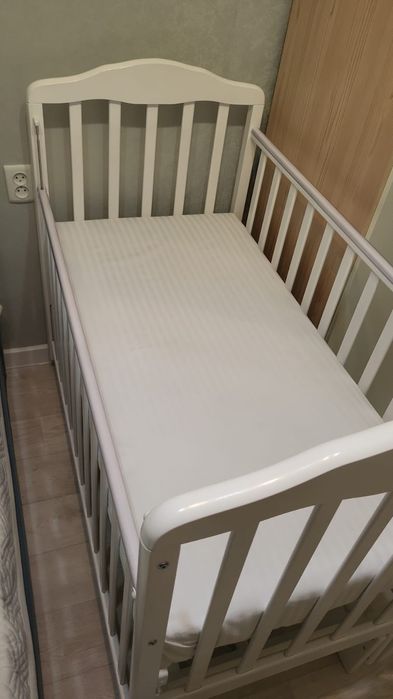 Продам детскую кровать.