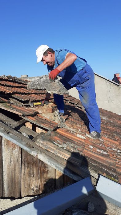 Acoperisuri Dulgheri Mansardări reparații de urgență firma