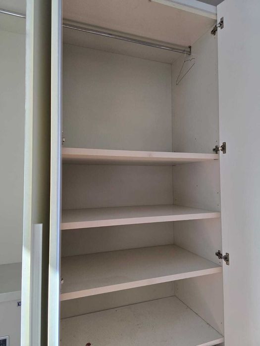 Продам спальный гарнитур б/у