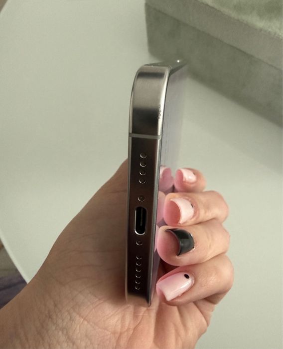 Iphone 16 pro max 256 gb.