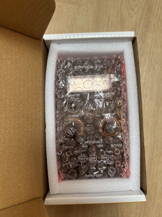 Behringer Space fx