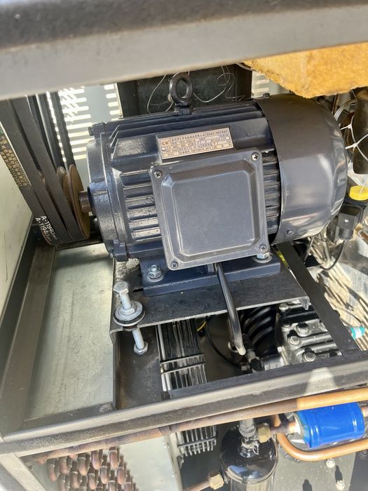 Frigomat Muzqaymoq aparati Freezer