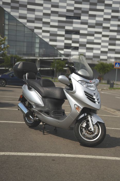Kymco Grand Dink 125
