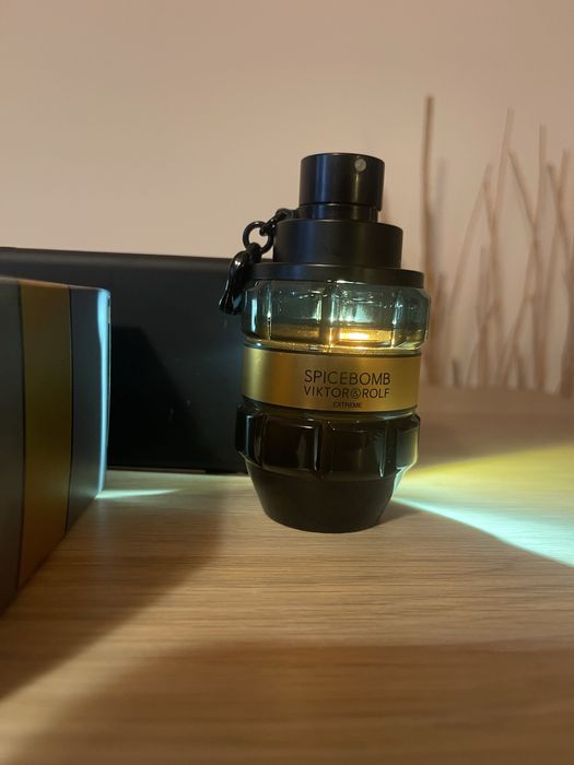 Viktor&Rolf Spicebomb Extreme 45/50ml, batch 04/2021