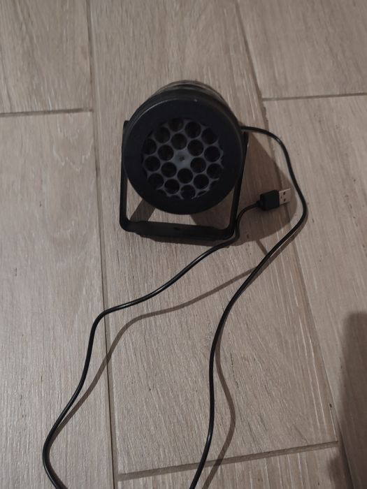 Proiector fulgi albi de zapada