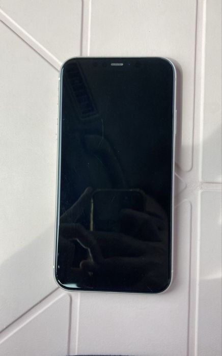 Продается iPhone 11