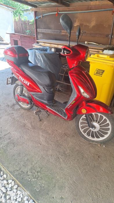 MOTOCICLU de vânzare