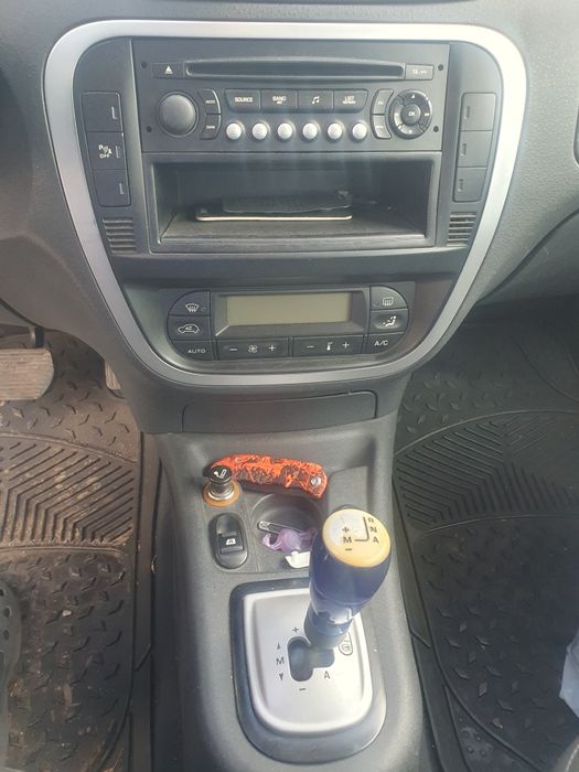 Продавам Ситроен С2