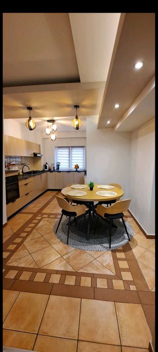 Apartament 3 camere