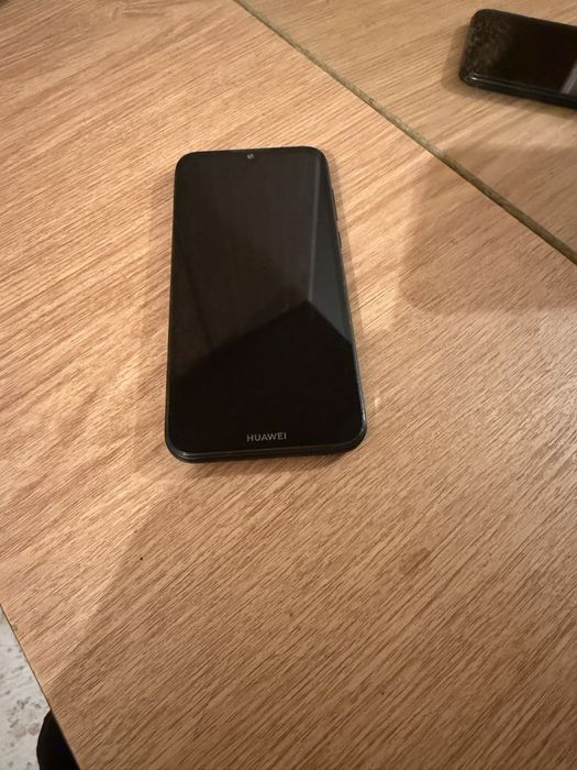Продам Huawei Y5 2019