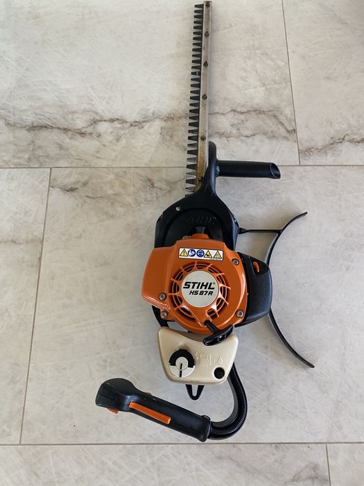 Foarfeca  STIHL HS 87R in stare ca noua
