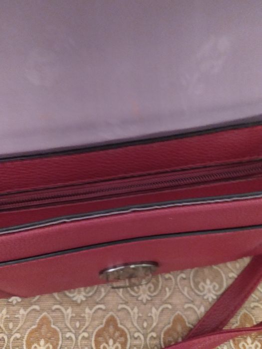 Компактная женская сумка