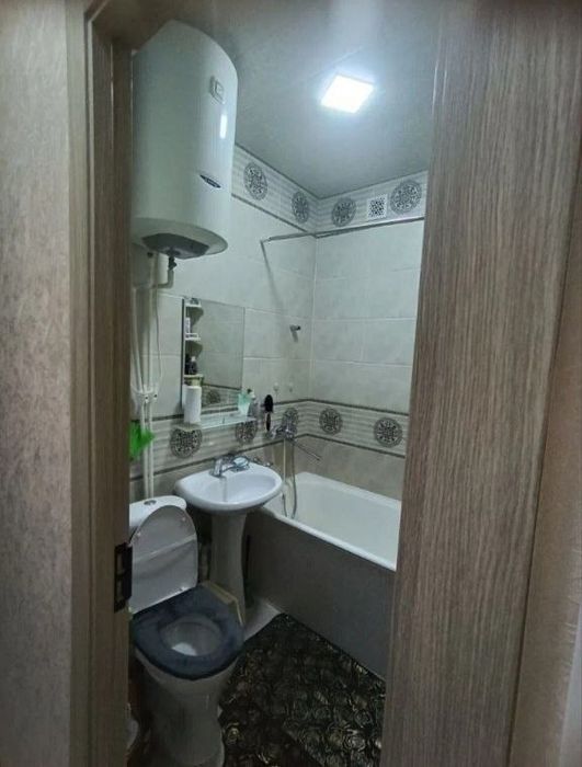 Чирчик ш. 10 м/н Васмой бозор 1х/3/4 янги планировка 40 м²