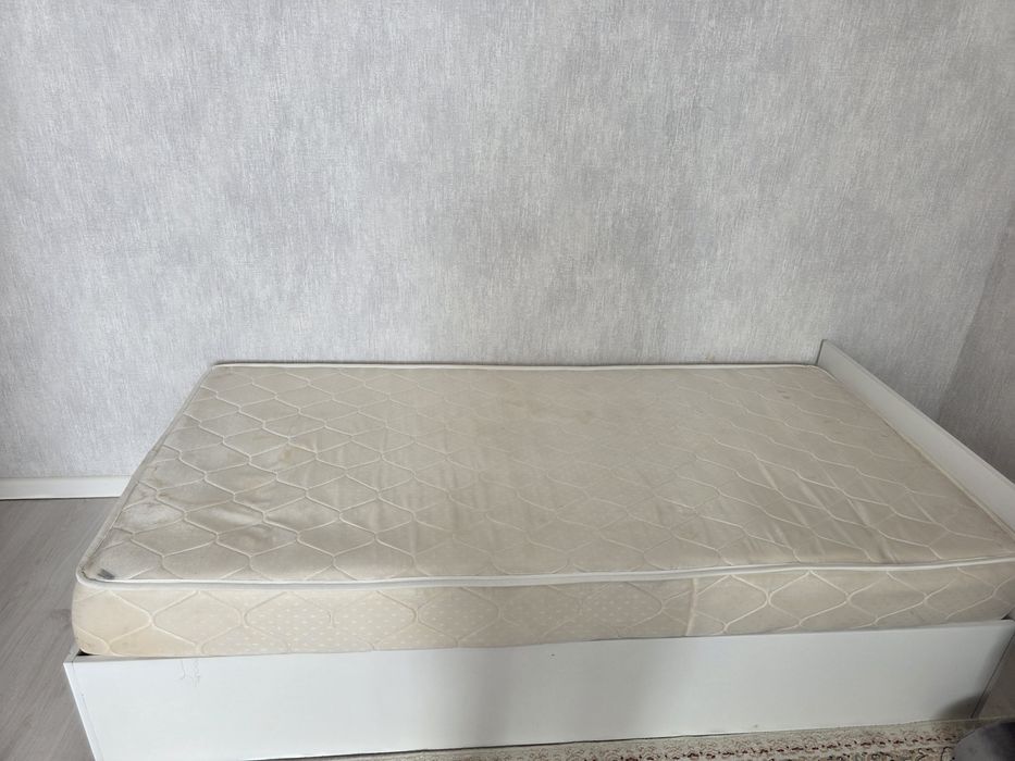 Продается кровать