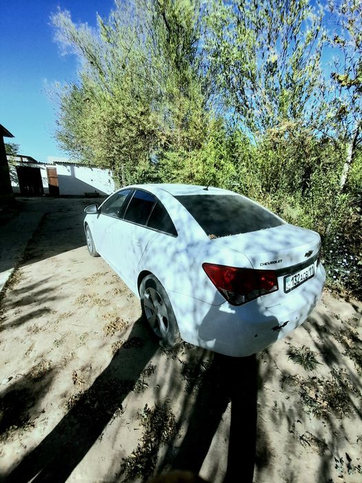 шевроле круз состояние идеальное