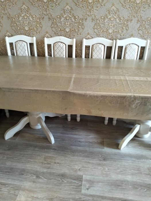 Продается стул со стульями