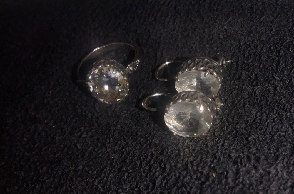 Продам советские серьги