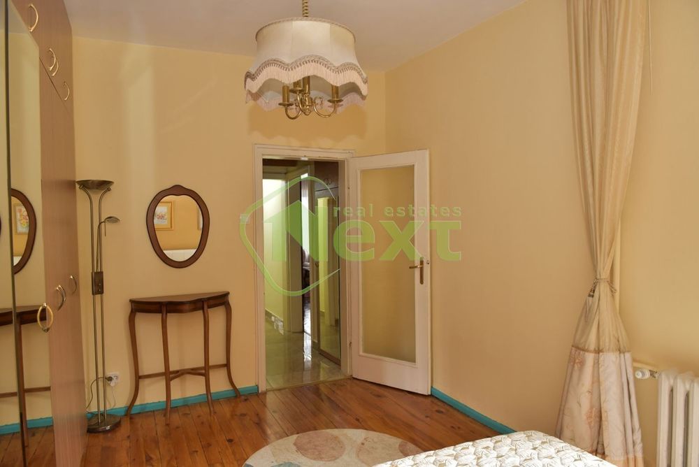 Дава се под наем Тристаен апартамент в София, Център - 94 кв.м за 1097.01 € - Снимка #9