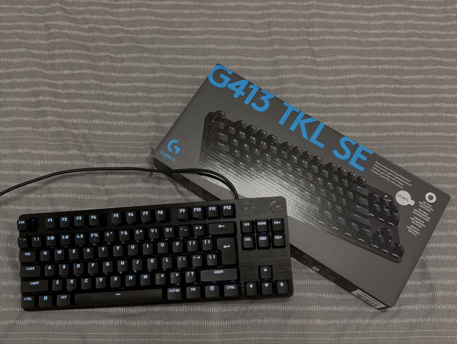 Механична клавиатура Logitech G413 TKL SE Tactile LED (черна)