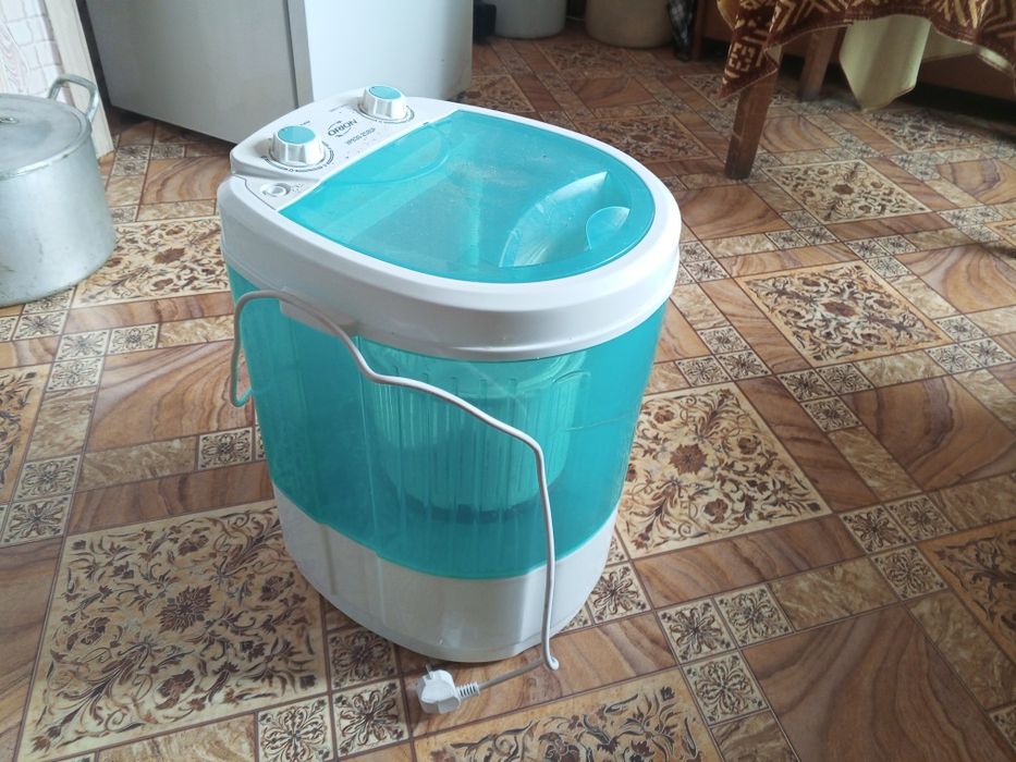 Продам стиральную машинку